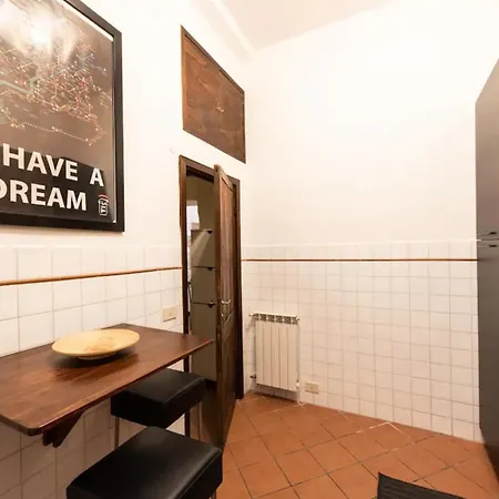 Secret Place In The Heart Of Ancient Trastevere *