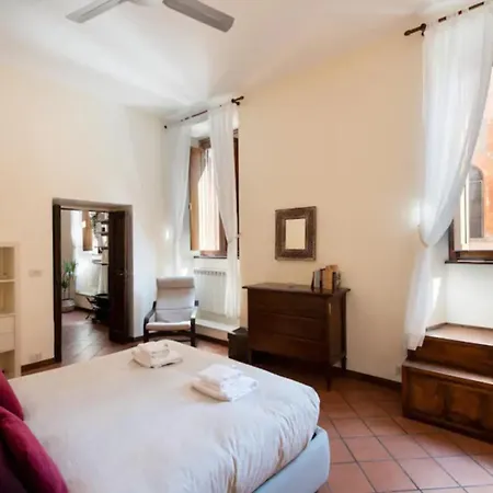 Secret Place In The Heart Of Ancient Trastevere