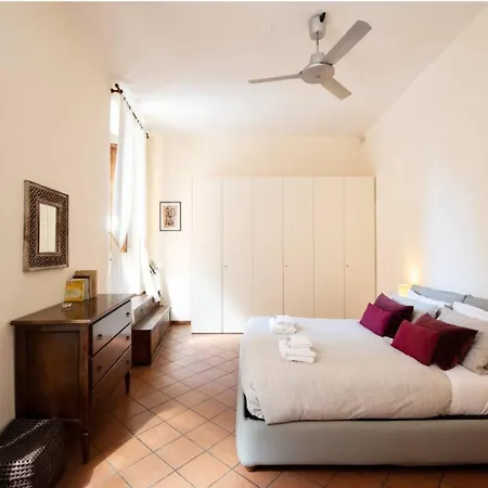 Secret Place In The Heart Of Ancient Trastevere Apartment